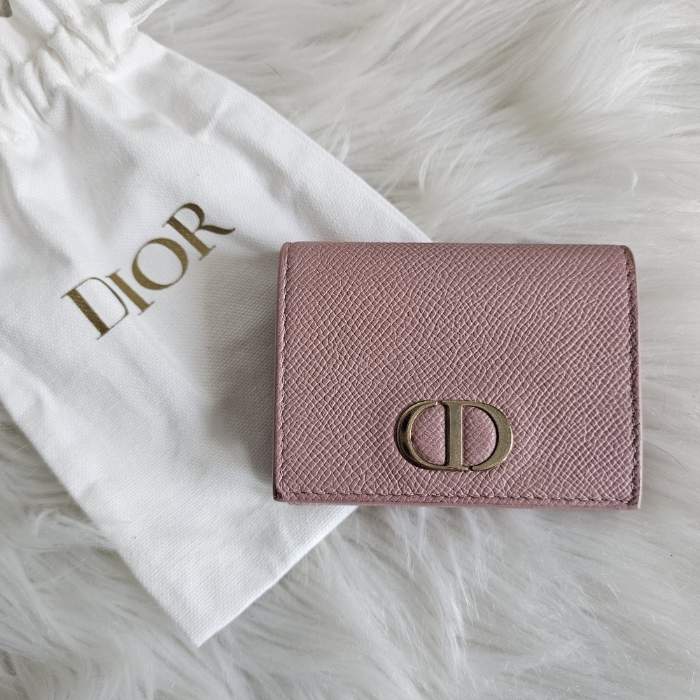 🩷 Dior Montaigne Wallet 🩷